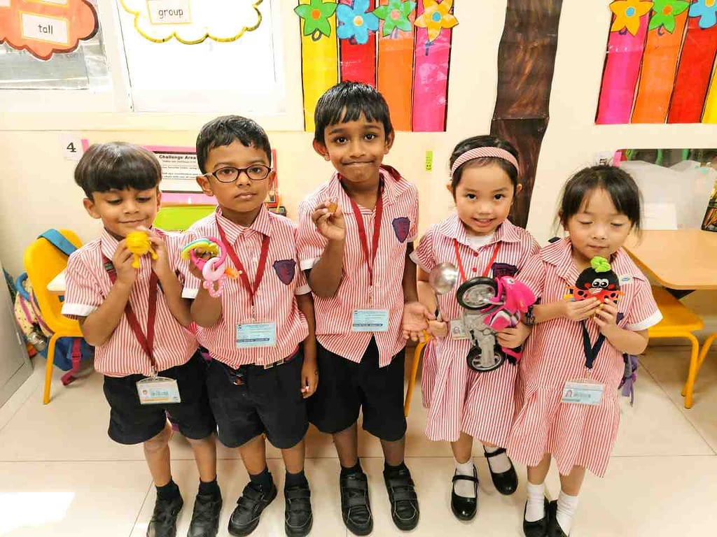 ashwin sunil with kinder garten starters friends